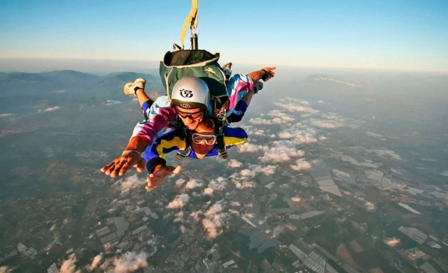  Por encima de las nubes 